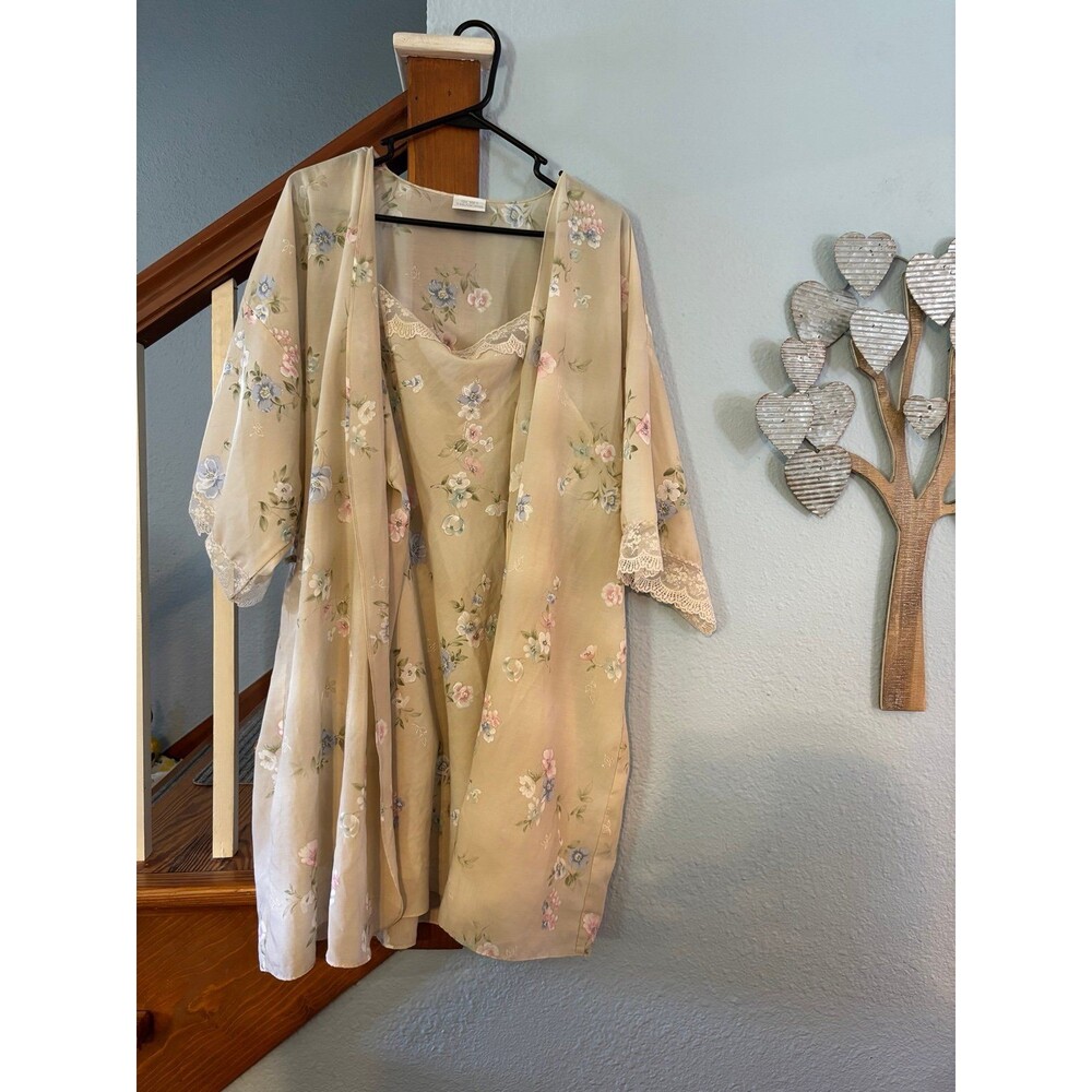 Secret treasures nightgown robe set vtg beige floral 1xl XL lace cottagecore Y2K